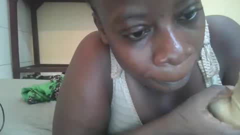 sweetyass25 online show from 03-01-26, 06:15