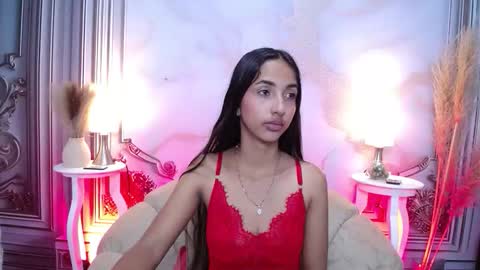 Snapshot of sweetylally chatting on 10-11-25, 12:04 LAURA online show from 10-11-25, 12:04