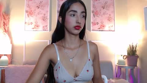 LAURA online show from 02-09-26, 11:47