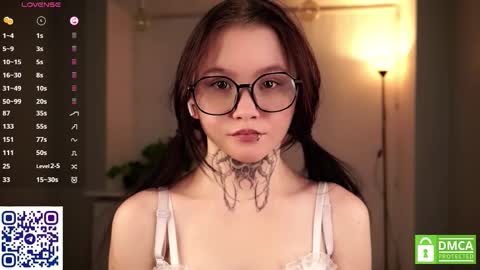 Astrid online show from 11-14-25, 06:28