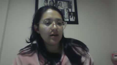 sweetyypeach online show from 12-26-24, 03:59