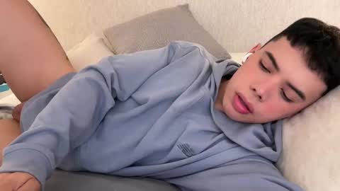 zamuel    -15  off  online show from 09-12-25, 02:11