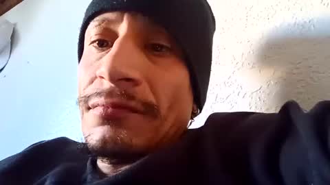 Snapshot of sweezybrown1 chatting on 02-12-25, 06:51 MR. SWEEZY online show from 02-12-25, 06:51