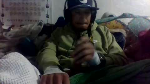 Snapshot of sweezybrown1 chatting on 11-04-25, 12:21 MR. SWEEZY online show from 11-04-25, 12:21