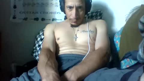 Snapshot of sweezybrown1 chatting on 05-03-26, 01:11 MR. SWEEZY online show from 05-03-26, 01:11