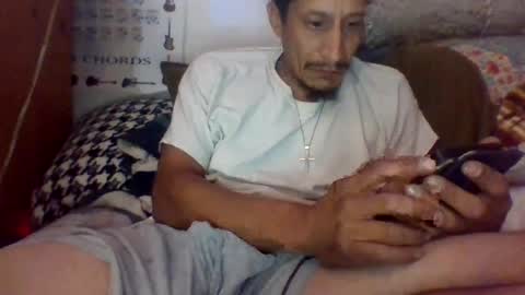 Snapshot of sweezybrown1 chatting on 08-10-26, 12:47 MR. SWEEZY online show from 08-10-26, 12:47