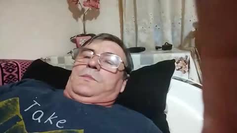 Raymond online show from 03-22-26, 07:39