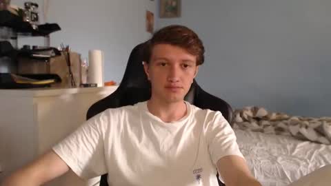 Cat online show from 03-25-26, 07:58