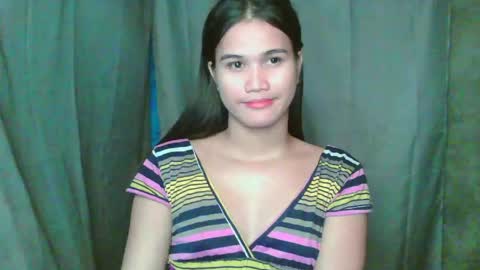 Rhea online show from 04-22-26, 03:35