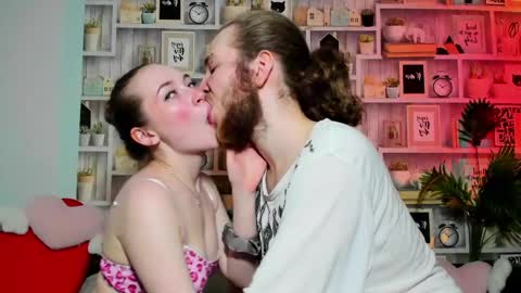 Slavik  Vikulik online show from 03-29-26, 06:41