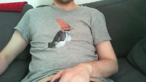 Snapshot of swim_696969 chatting on 05-04-26, 07:48 M online show from 05-04-26, 07:48