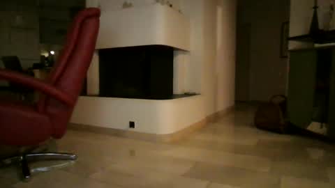 Swiss Couple online show from 01-04-25, 02:35