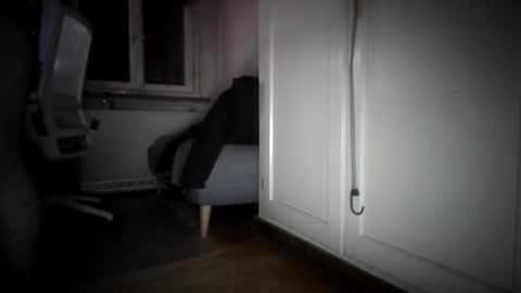 Swiss Couple online show from 02-02-25, 08:41