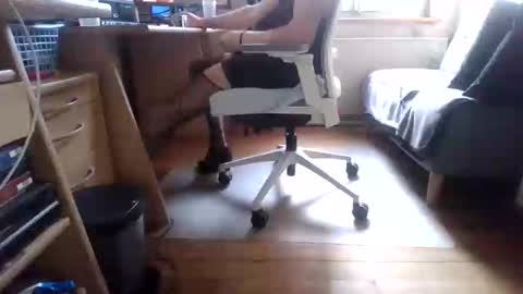 Swiss Couple online show from 02-14-25, 08:10