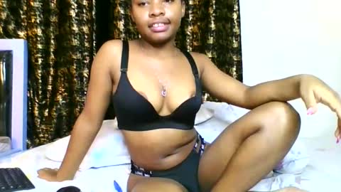  Candy online show from 04-02-26, 01:47