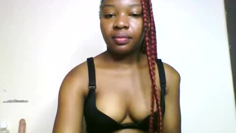 Snapshot of swit_candy chatting on 05-08-26, 02:17 Candy online show from 05-08-26, 02:17