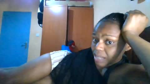 Snapshot of swit_seduction chatting on 07-14-26, 05:56 swit_seduction online show from 07-14-26, 05:56
