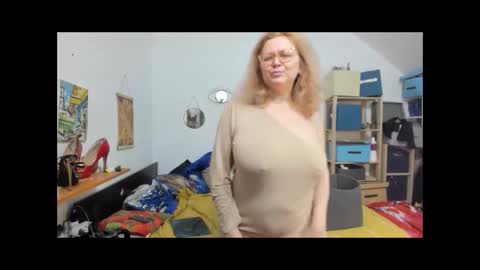 switchlorenx online show from 01-30-25, 10:19