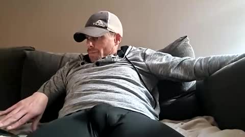 swontguy2025 online show from 10-30-25, 04:58