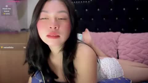 Holly online show from 06-01-26, 10:39