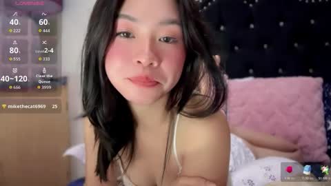 Holly online show from 06-07-26, 12:48