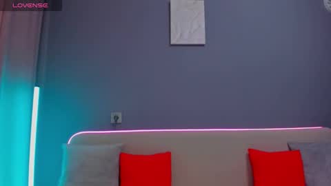 Ana online show from 01-16-26, 03:32