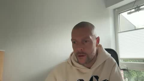 sx1904 online show from 10-16-25, 09:10