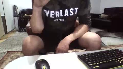 Snapshot of syd666 chatting on 11-21-25, 12:48 subfordomme online show from 11-21-25, 12:48