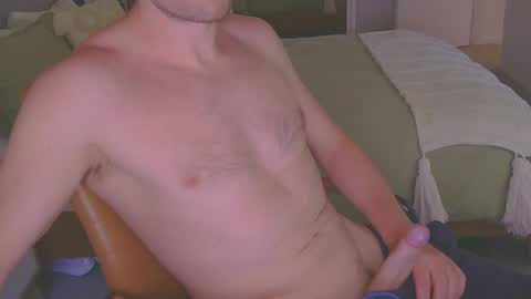 Snapshot of sydneybottom22 chatting on 12-29-24, 03:33 sydneybottom22 online show from 12-29-24, 03:33