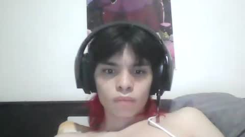 Snapshot of sylasfrost chatting on 12-17-25, 07:47 sylasfrost online show from 12-17-25, 07:47