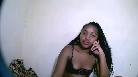 sylviasexy27 online show from 12-03-24, 04:17