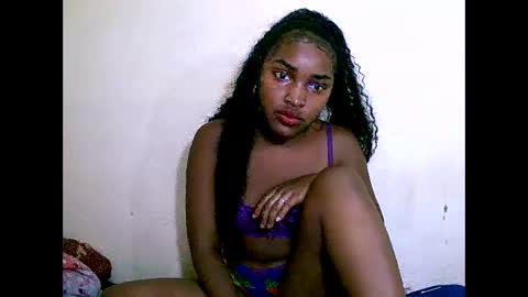 Snapshot of sylviasexy27 chatting on 12-07-24, 03:30 sylviasexy27 online show from 12-07-24, 03:30