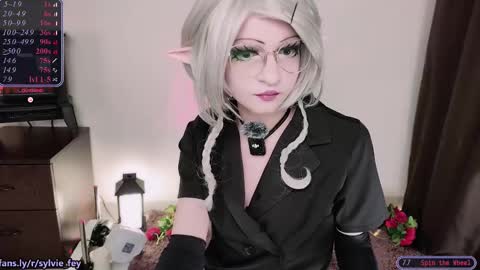 Sylvie online show from 03-02-25, 10:05