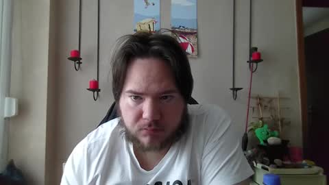 Snapshot of sympon1e chatting on 02-04-26, 09:15 sympon1e online show from 02-04-26, 09:15