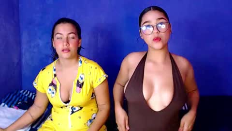 Snapshot of synfone_sex chatting on 10-23-25, 02:27 synfone_sex online show from 10-23-25, 02:27