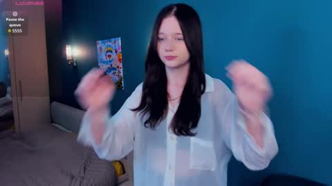 Emily online show from 10-02-25, 04:19