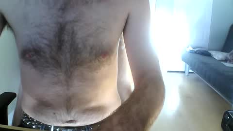 Snapshot of systemd8000 chatting on 12-24-24, 07:44 Systemd 8000 online show from 12-24-24, 07:44