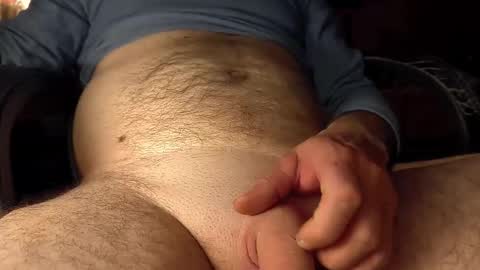 Snapshot of szymon2502 chatting on 03-12-26, 10:27 Simon online show from 03-12-26, 10:27