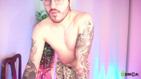 Snapshot of t0ny_wylie chatting on 07-21-26, 10:17 t0ny_wylie online show from 07-21-26, 10:17