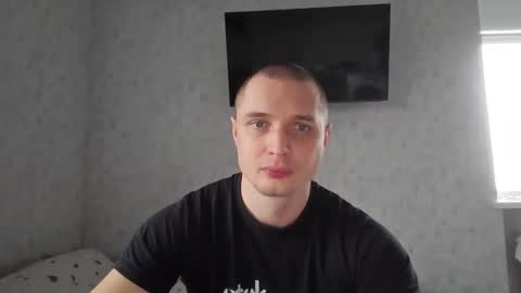 Snapshot of t30t chatting on 11-20-25, 06:35 Den online show from 11-20-25, 06:35