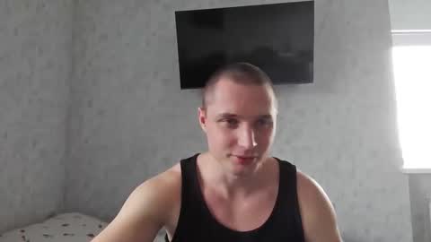 Snapshot of t30t chatting on 11-26-25, 07:53 Den online show from 11-26-25, 07:53