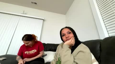 t_princess_t online show from 01-11-25, 03:23