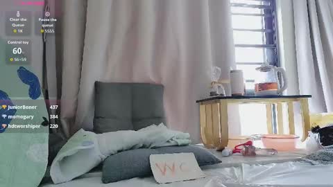 t_taotao online show from 04-04-26, 05:06