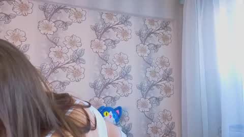 Heeey im Helena3 -- fav555100333 -- pvts only premium and after my public show 3 online show from 03-16-26, 04:07