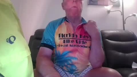tacrunner66_ online show from 05-26-26, 01:51