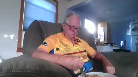 Snapshot of tacrunner66_ chatting on 07-10-26, 02:27 tacrunner66_ online show from 07-10-26, 02:27