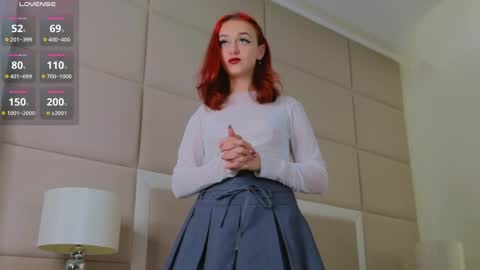 Bella  Kira online show from 04-28-26, 09:14