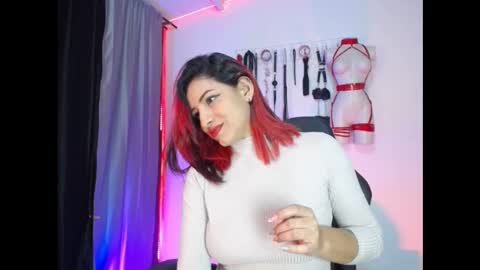 Snapshot of tafitasl4ve chatting on 09-26-25, 07:40 Tafita online show from 09-26-25, 07:40