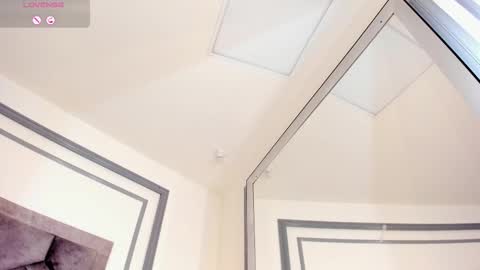 Tahlia Moreau online show from 03-02-26, 05:08