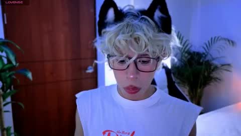 taichi online show from 10-11-25, 11:31